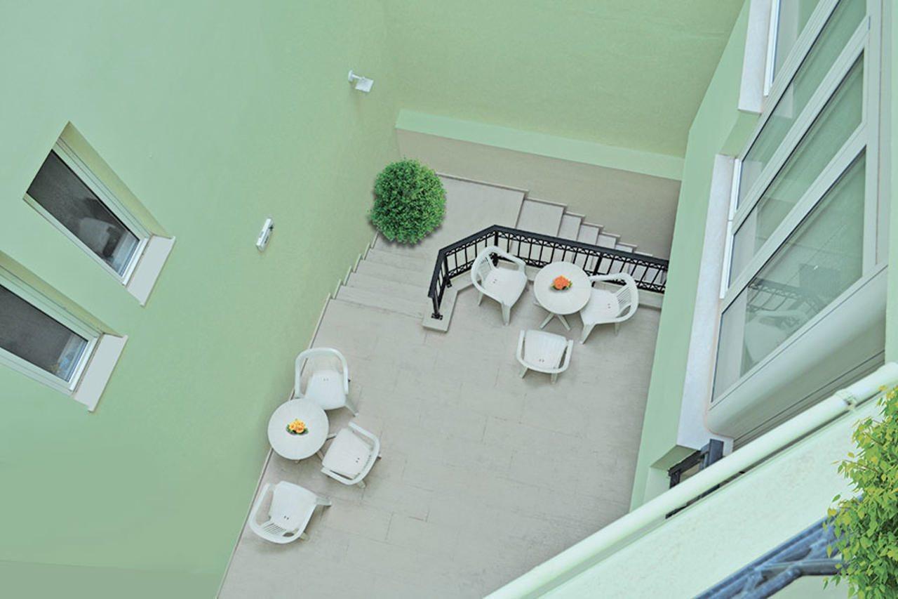 Greta Apartments Херсониссос Экстерьер фото